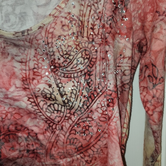 Maternity top - Picture 2 of 3